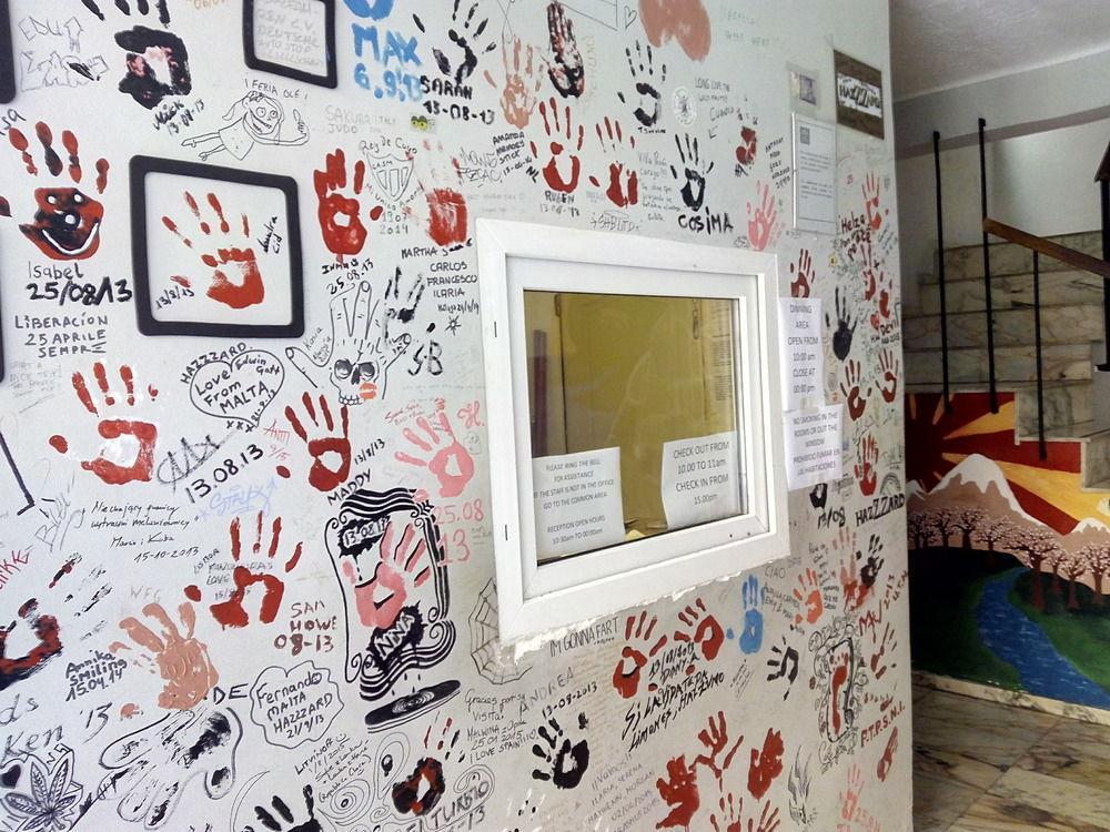 Хостел Residencia Malaga Backpackers Екстер'єр фото