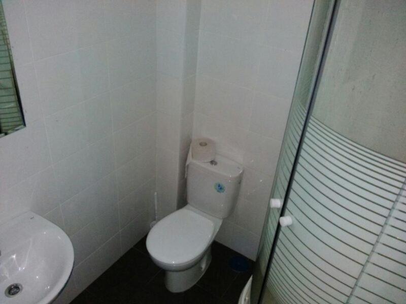 Хостел Residencia Malaga Backpackers Номер фото